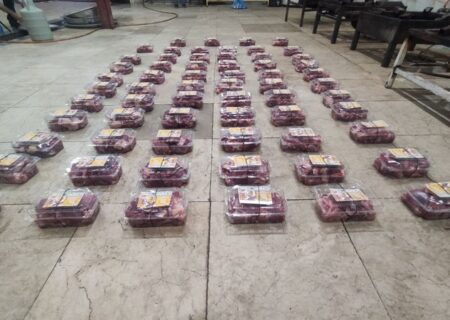 توزیع ۶۷ بسته گوشت متبرک (عقیقه)