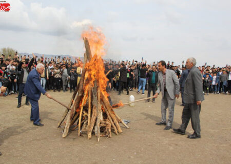 جشن نوروزگاه در روستای “خلج کرد” منطقه آزاد ماکو برگزار شد