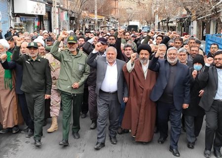 مردم ماکو حمله تروریستی کرمان را محکوم کردند