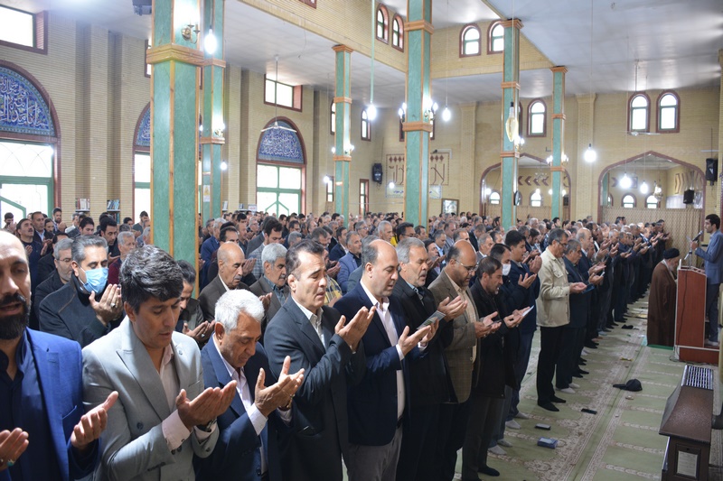اقامه نماز عید سعید فطر در ماکو