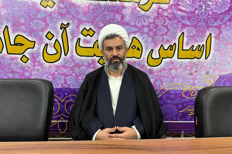 غدیر در قامت رهبری انقلاب متجلی است