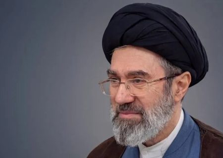دشمن به‌دنبال پاره‌پاره شدن امّت اسلام است