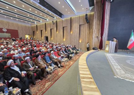 همایش «نخبگان عالم تمدن‌ساز»؛ تجلی وحدت و بصیرت